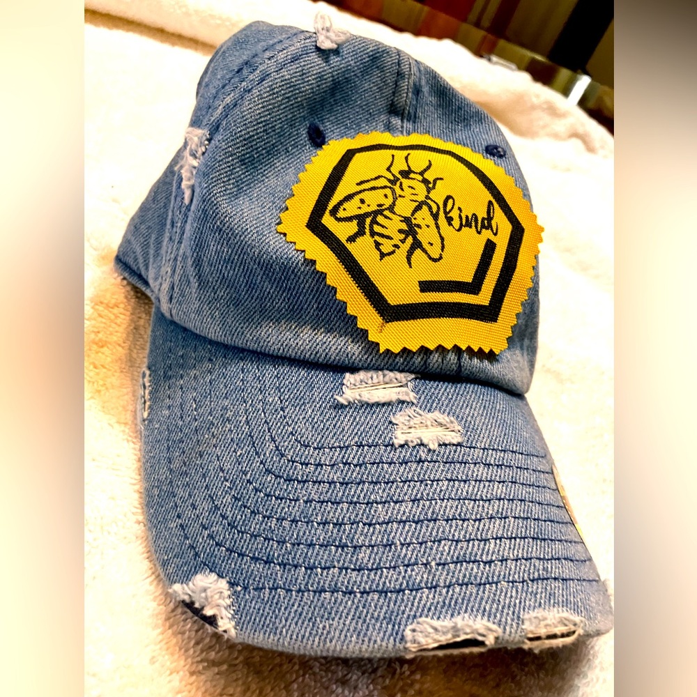 CUTE Kbethos Ladies Bee Kind Distressed hat cap NWT